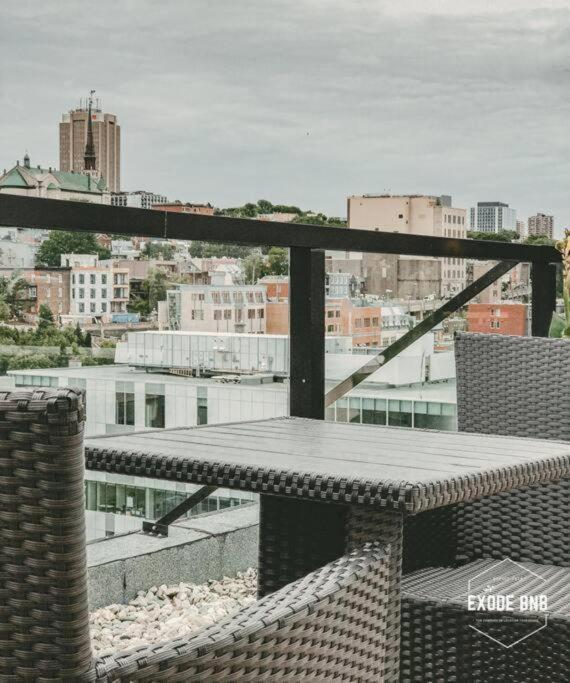 Quebec, Rustique Chic En Ville, Piscine Sur Le Toit Pour 2 A 6 Invites Bagian luar foto